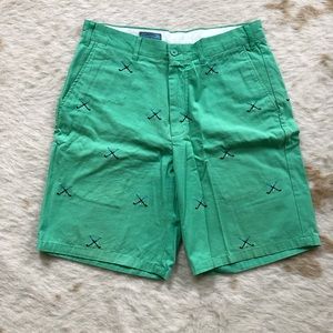 Castaway Embroidered Golf Club Shorts. Size 32